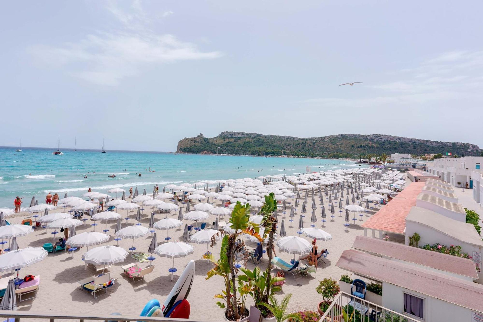 Villabeachcity Guesthouse Cagliari Buitenkant foto
